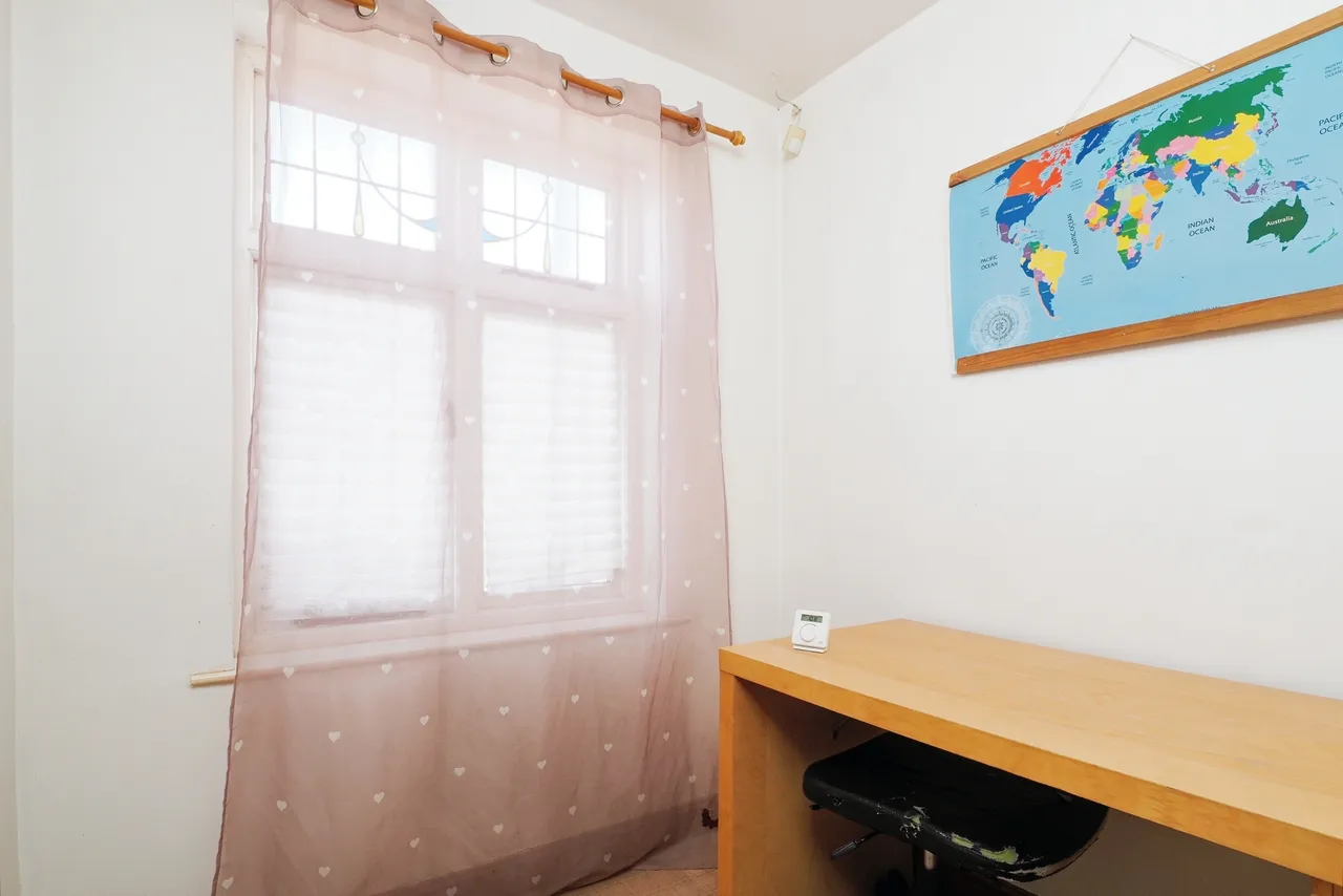 Lower Road, Beeston, Nottingham, Nottinghamshire, NG9, photo 14