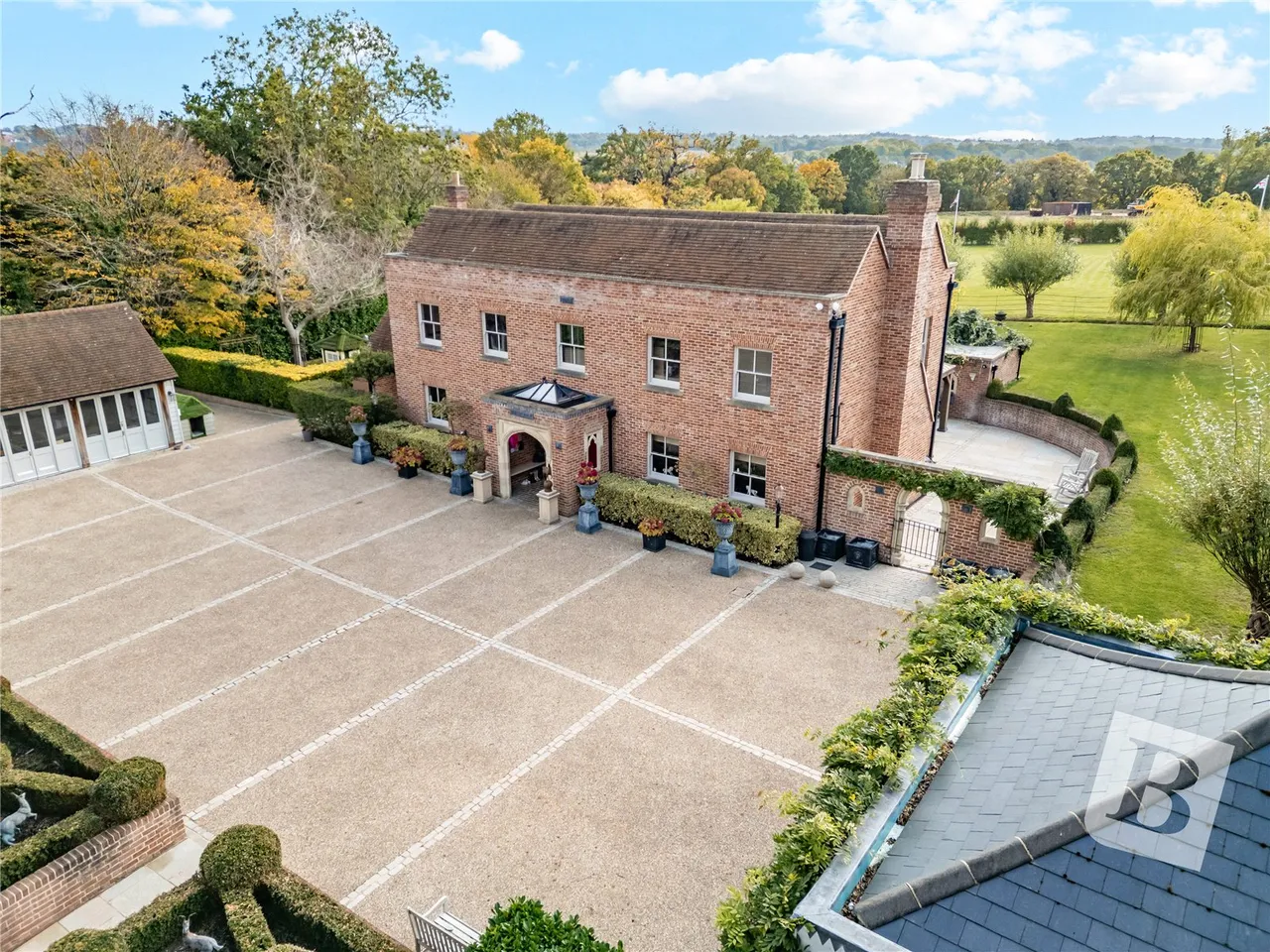 5 bed house for sale, Weald Park Way, South Weald, CM14