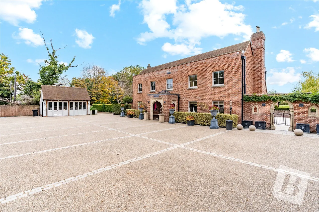 Weald Park Way, South Weald, CM14, photo 49
