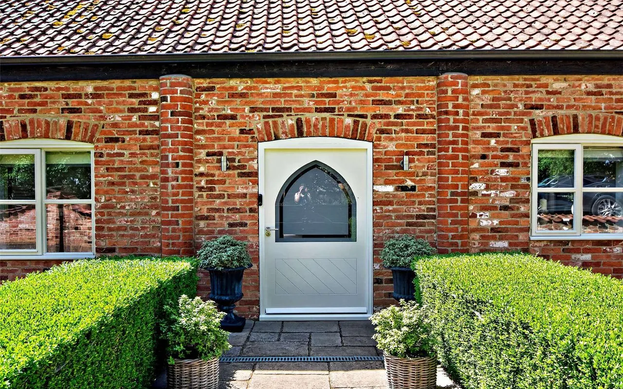 Brant Lodge, Stragglethorpe, LN5, photo 22