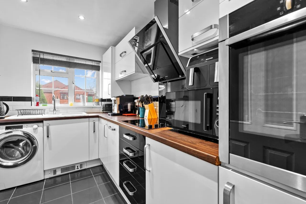 Anderson Drive, Whitnash, Leamington Spa, photo 3