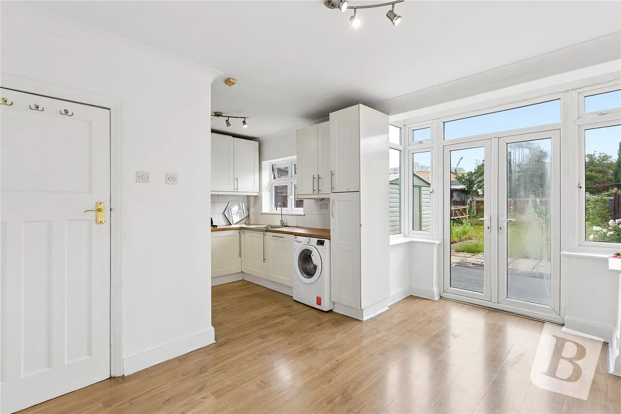 Gloucester Road, Romford, RM1, photo 3
