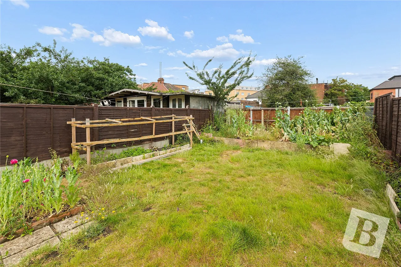 Gloucester Road, Romford, RM1, photo 14