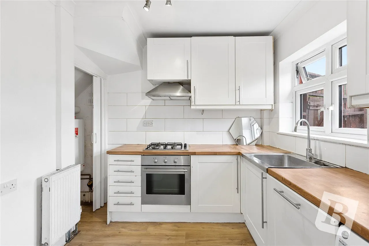 Gloucester Road, Romford, RM1, photo 4