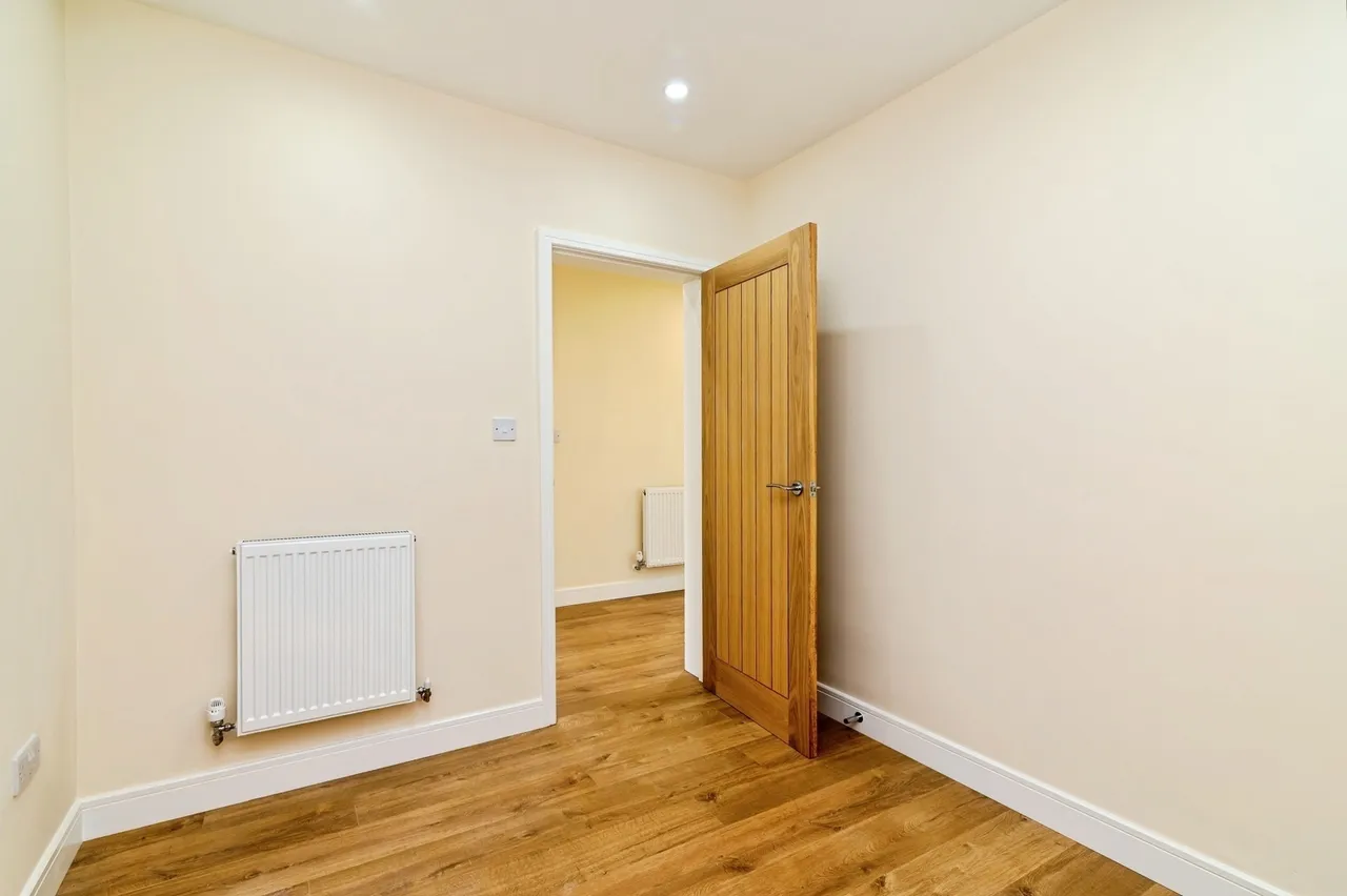 Storey Avenue, Gedling, NG4, photo 15