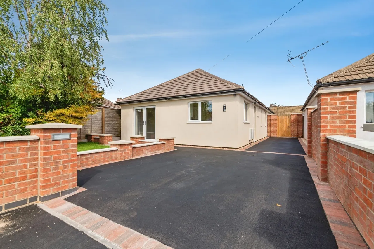3 bed house for sale, Storey Avenue, Gedling, NG4
