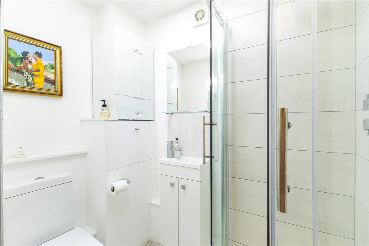 Deburgh Road, London, SW19, photo 12