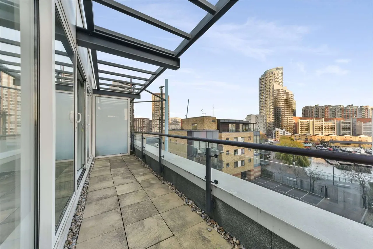 Boardwalk Place, London, E14 5SE, photo 8