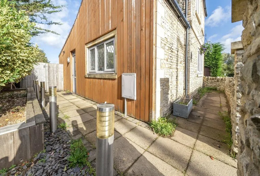 Bath Road, Bridgeyate, BS30, photo 21