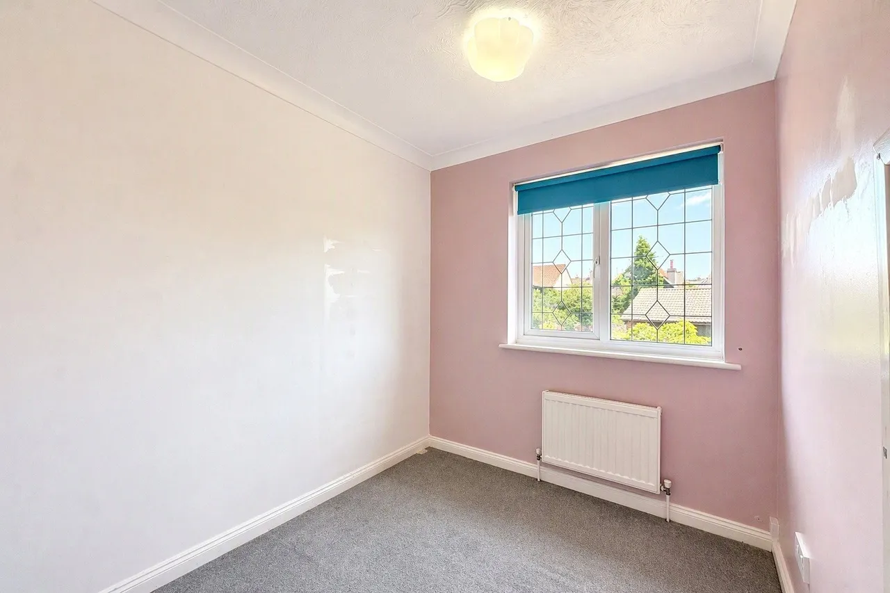 Norwich Crescent, Rayleigh, Essex, SS6, photo 12