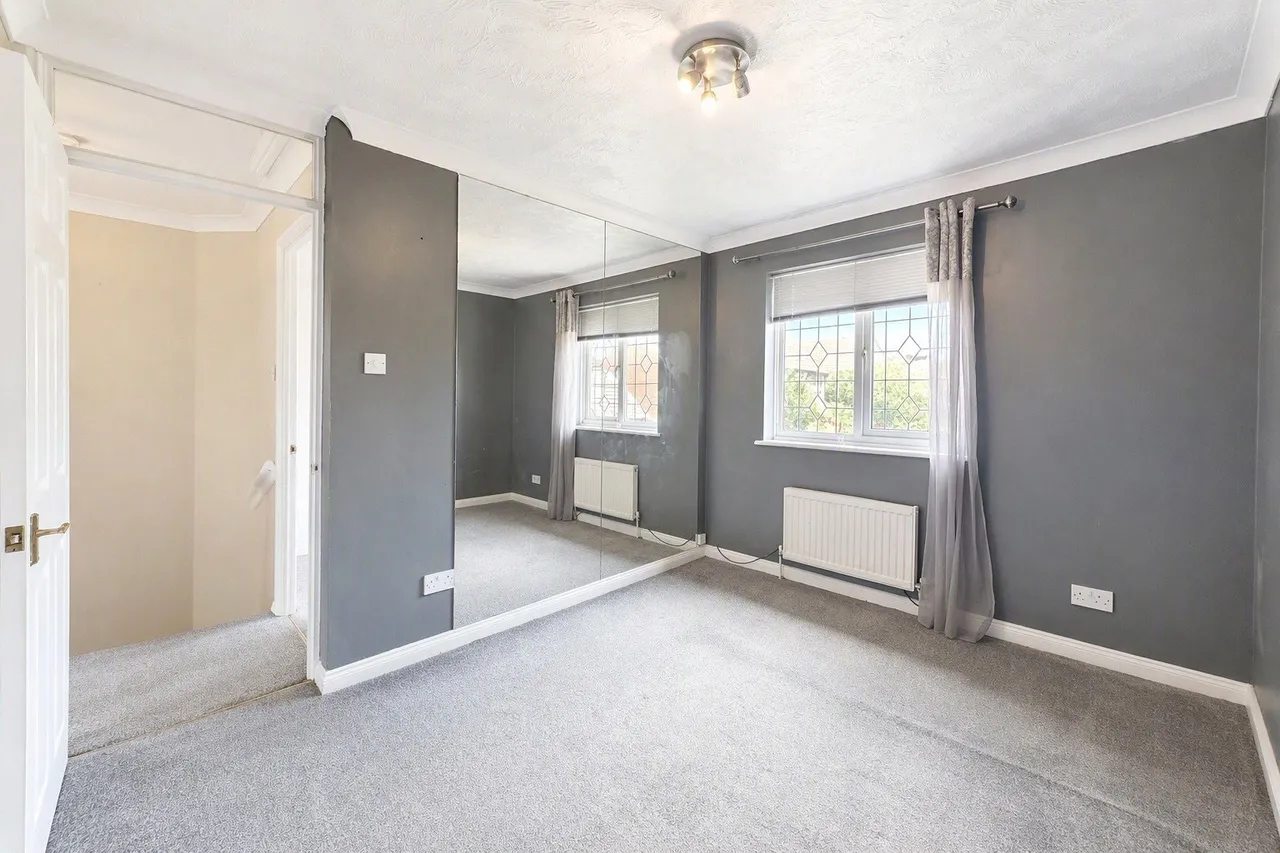 Norwich Crescent, Rayleigh, Essex, SS6, photo 9
