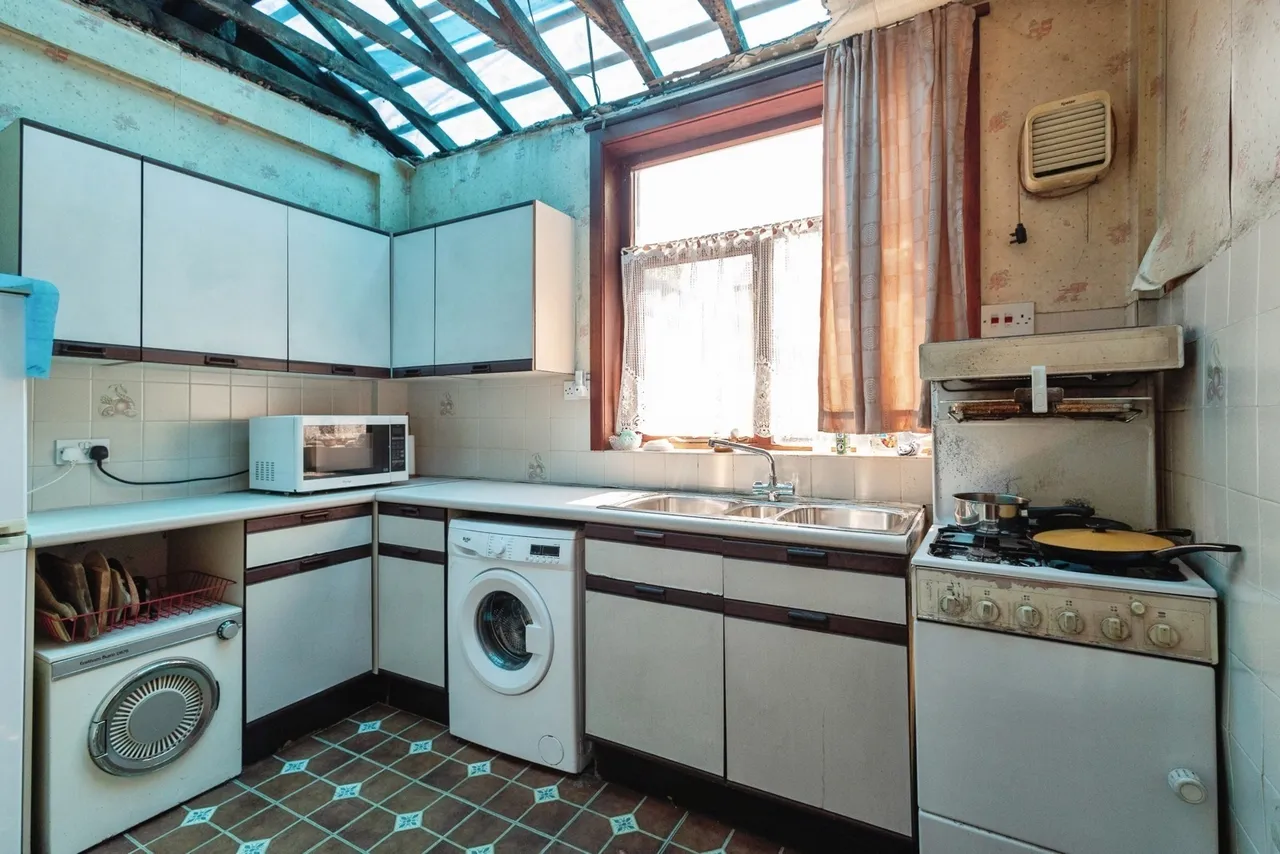 Belgrave Road, Oldham, Greater Manchester, OL8, photo 7