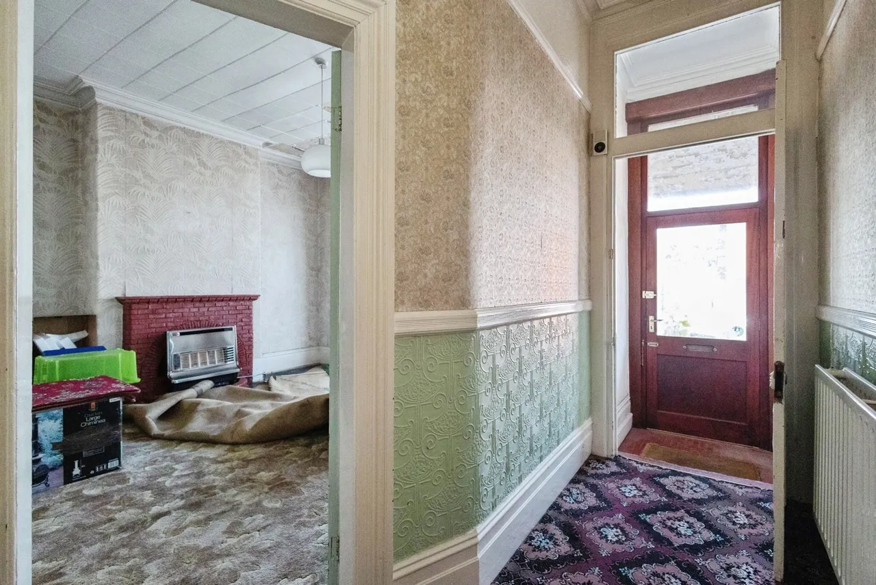 Belgrave Road, Oldham, Greater Manchester, OL8, photo 2