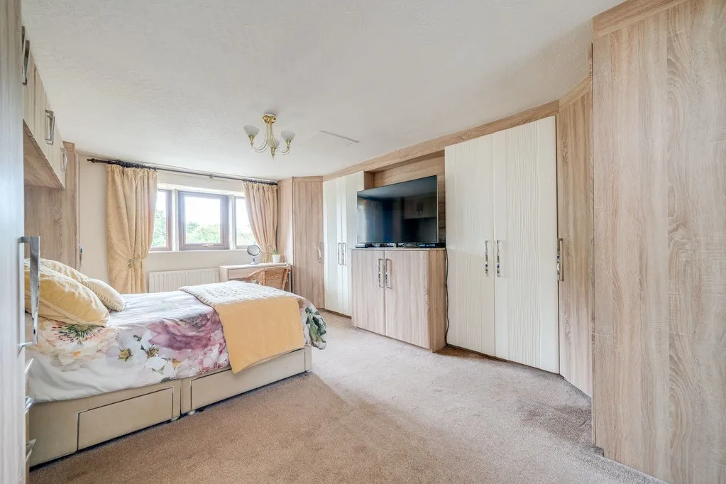 Falhouse Lane Whitley, Dewsbury WF12 0NJ, photo 17