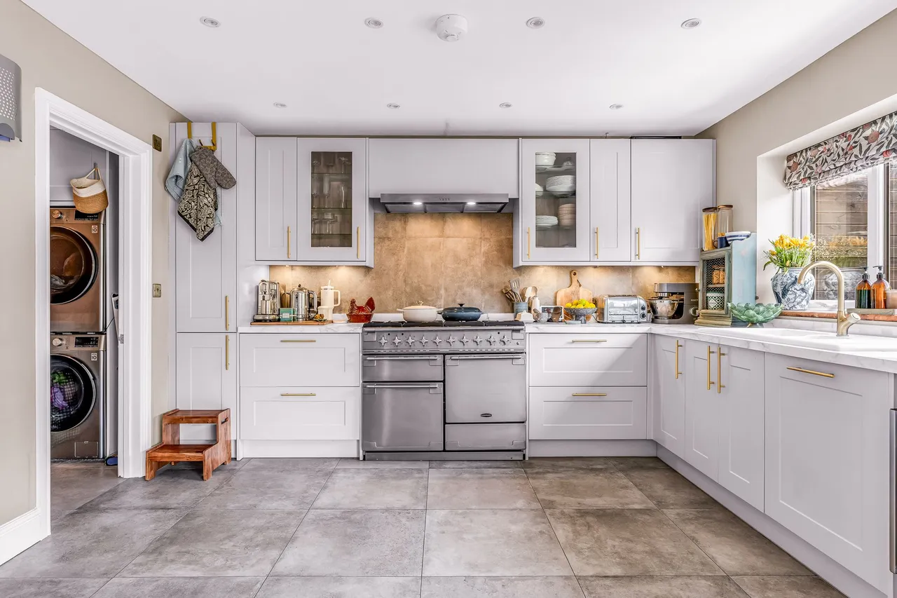 Bowling Road, Ware, SG12 7EF, photo 9