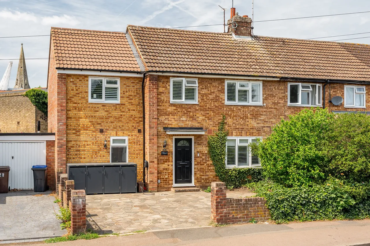 4 bed house for sale — Bowling Road, Ware, SG12 7EF