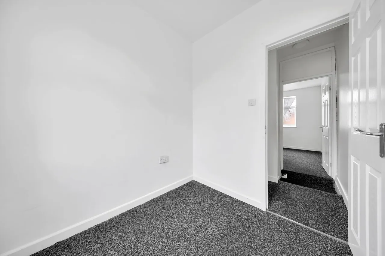 41 Becket Avenue, London, E6 6AE, photo 15