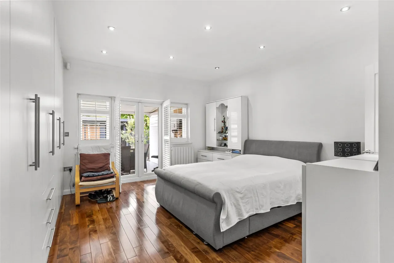 Gladstone Avenue, Twickenham, TW2 7PS, photo 6