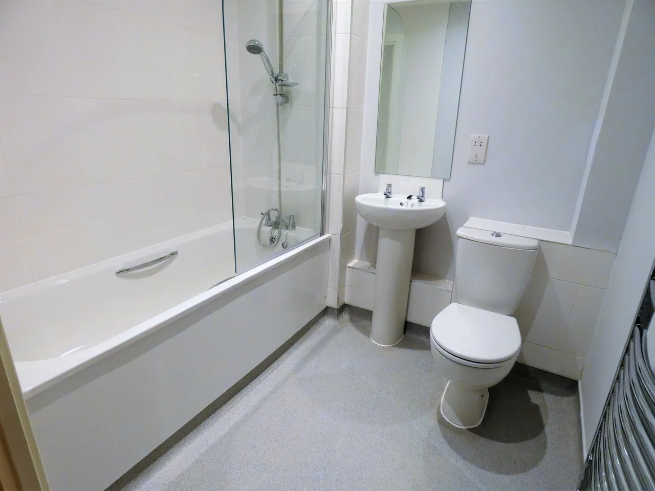 Camp Road, Farnborough, GU14, photo 6