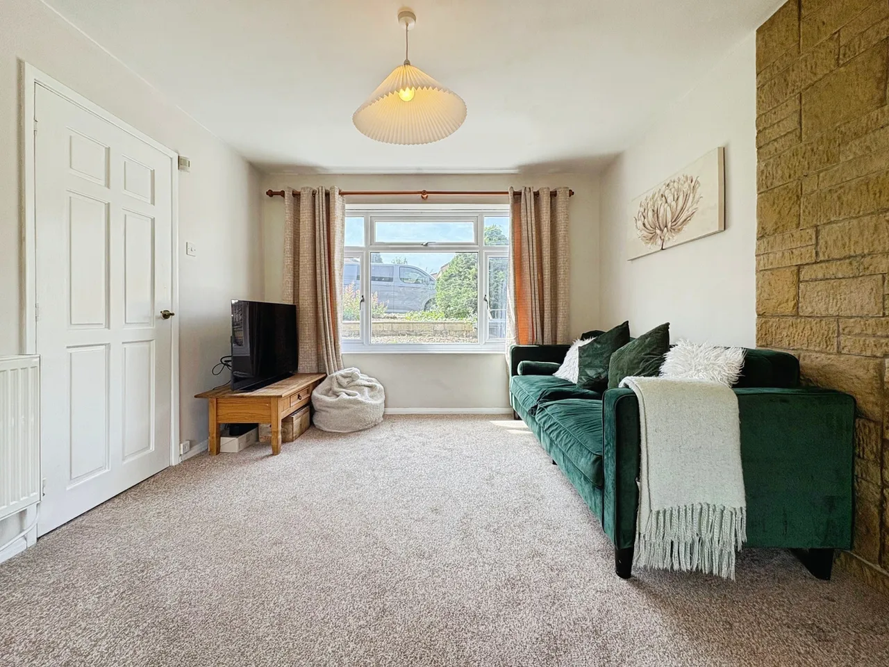 Pennine Road, Oldland Common, Bristol, South Gloucestershire, photo 2