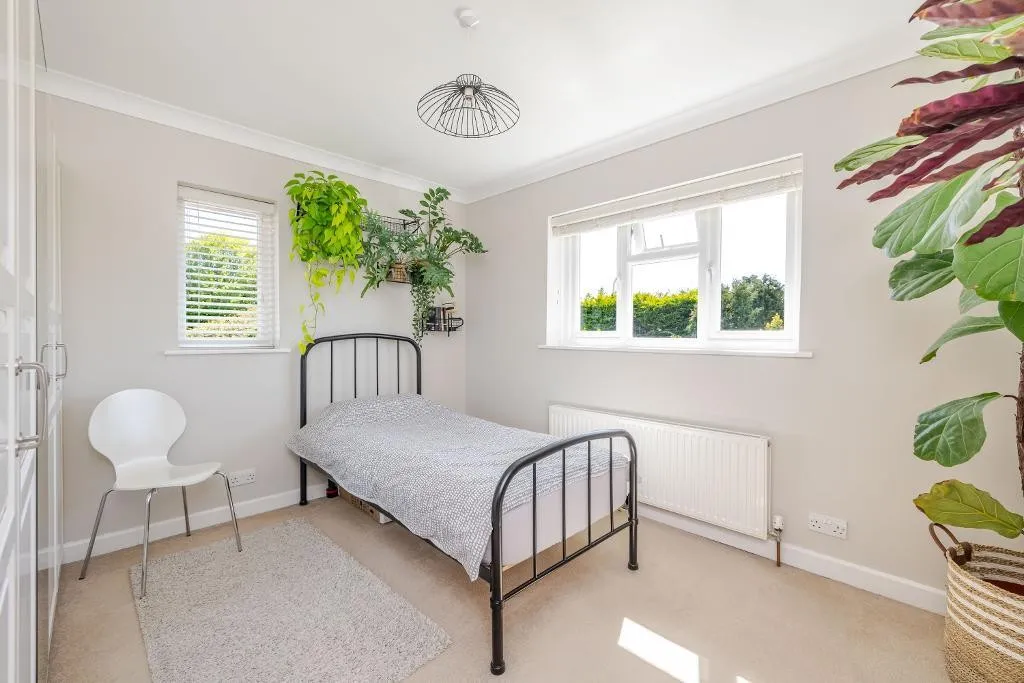 Ewhurst Avenue, Sanderstead, photo 14