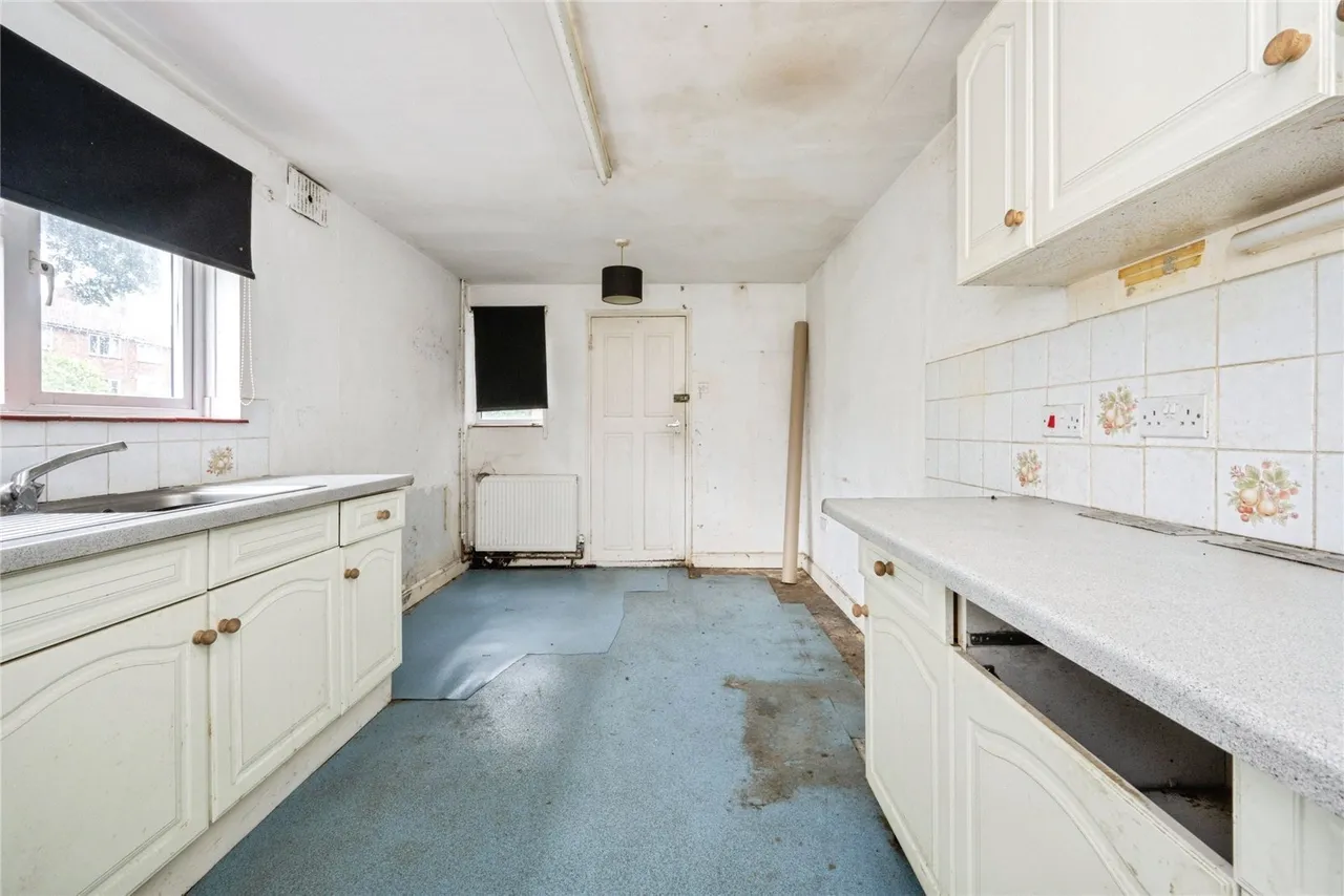 Meadway, Bedford, Bedfordshire, MK41, photo 5