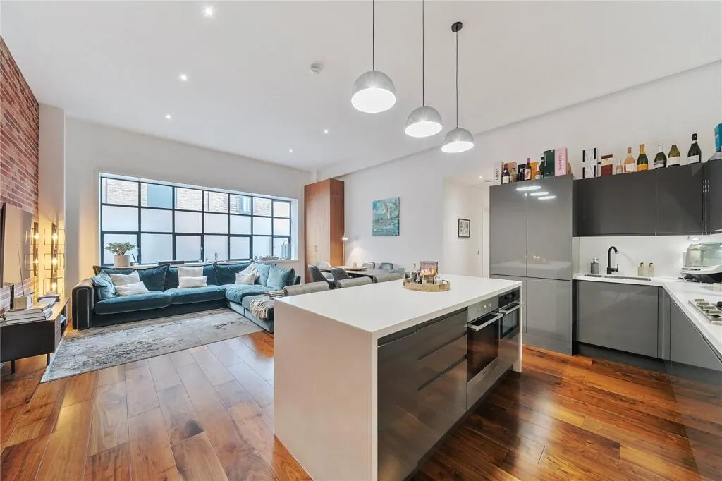 Grenville Place, NW7, photo 5