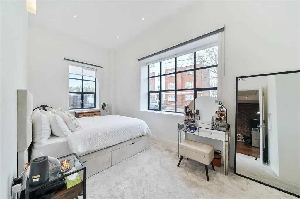 Grenville Place, NW7, photo 7
