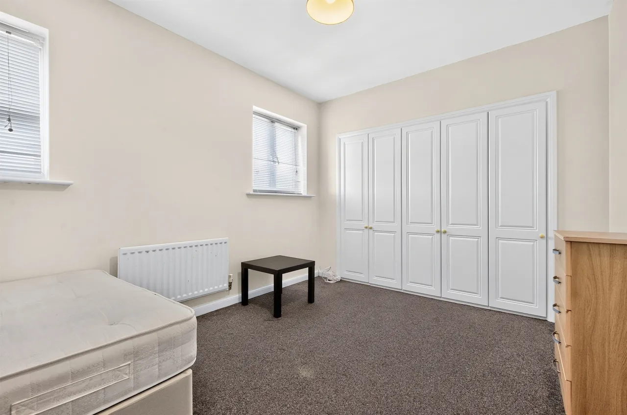 Mosquito Way, Hatfield, photo 9