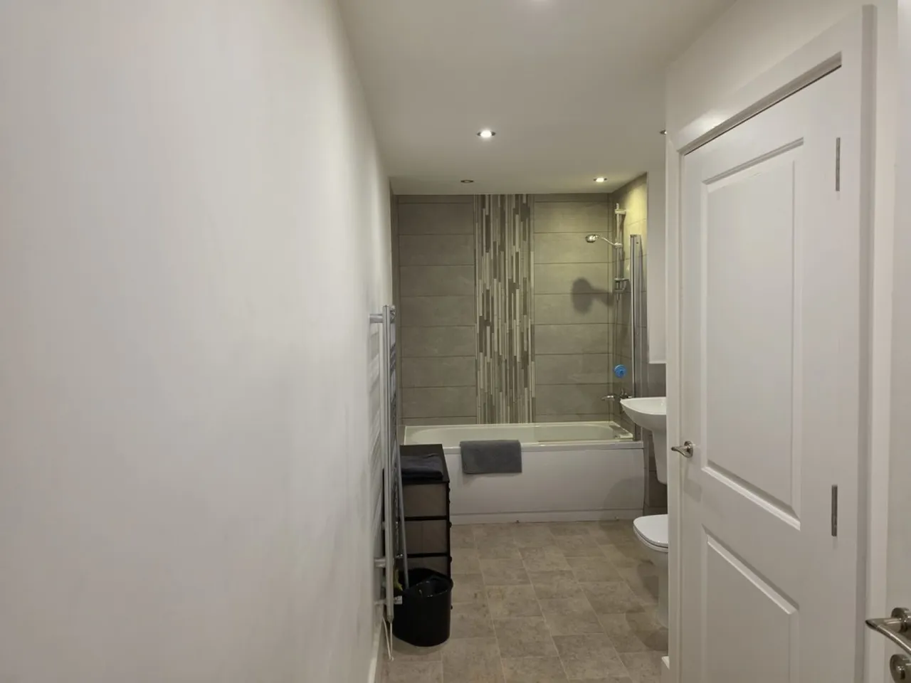 Cowper Street, Aylestone, photo 8