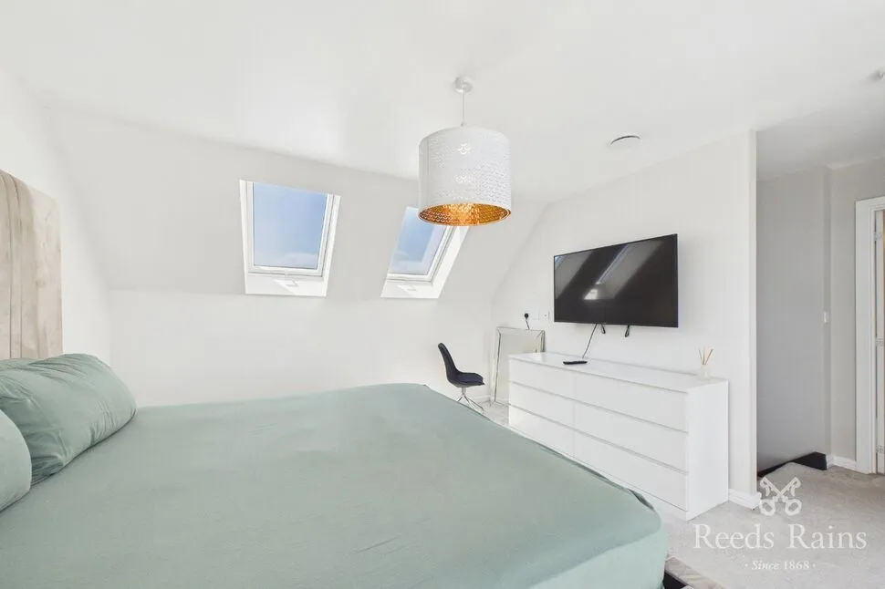 Tulip Close, Castleford, West Yorkshire, WF10, photo 11