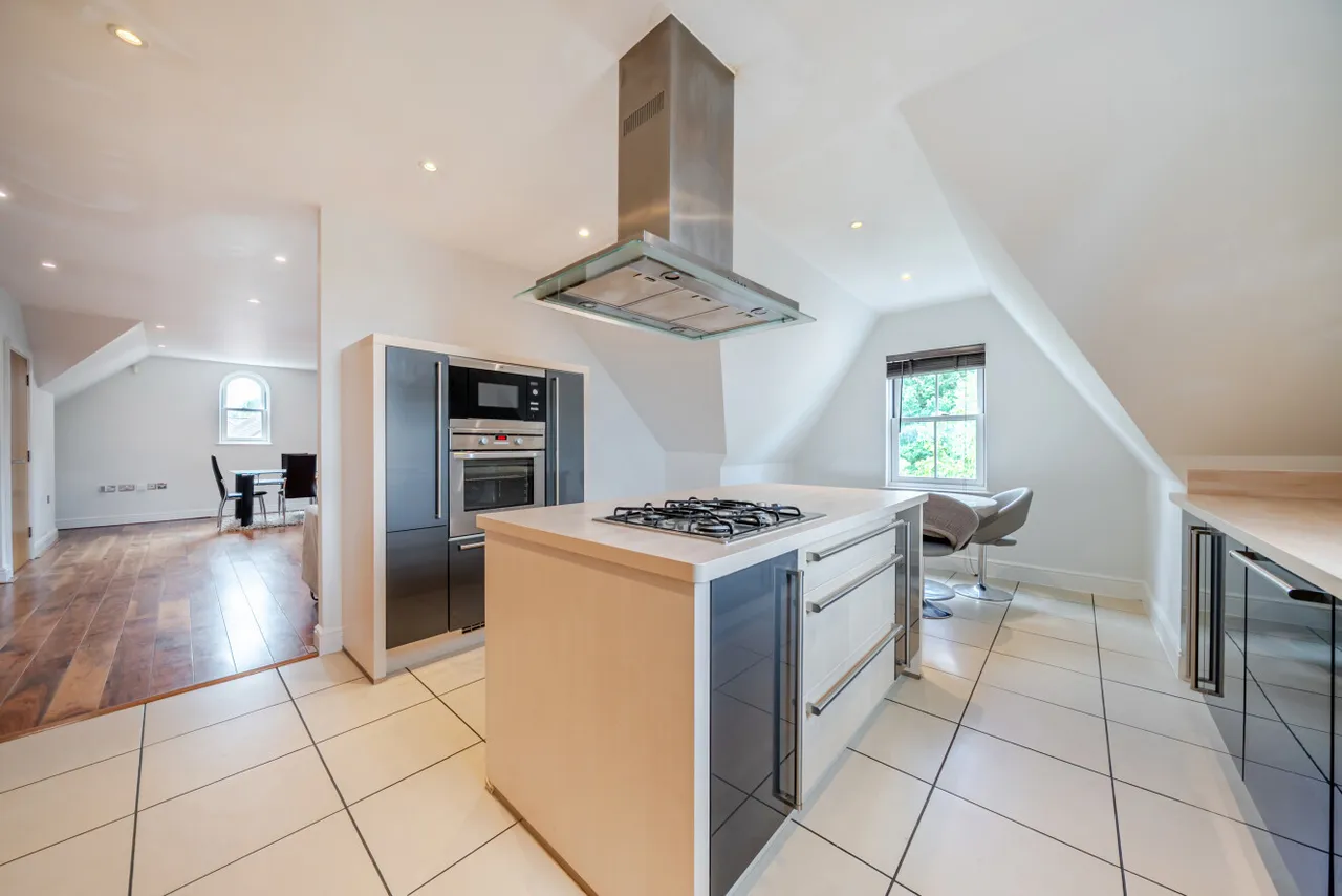 Kingston Vale, London, SW15, photo 3
