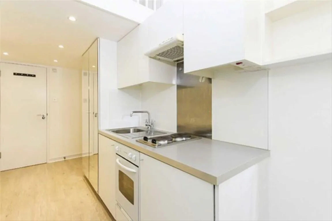 Gwendwr Road, W14, photo 6
