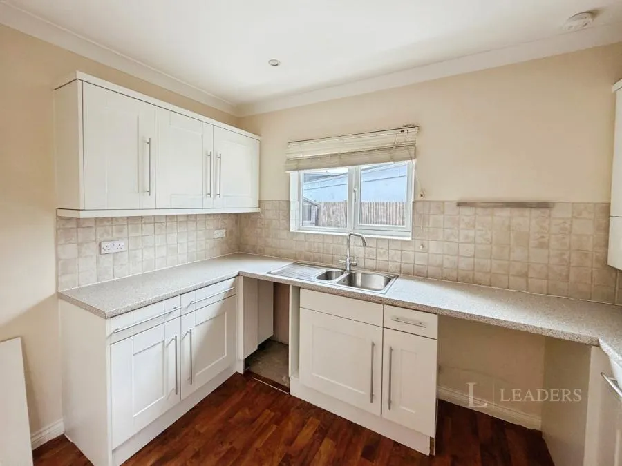 Beechwood Avenue, New Milton, BH25, photo 12