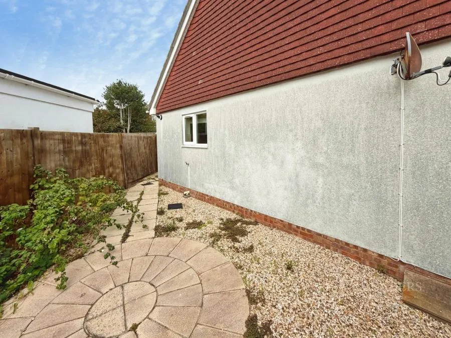 Beechwood Avenue, New Milton, BH25, photo 8