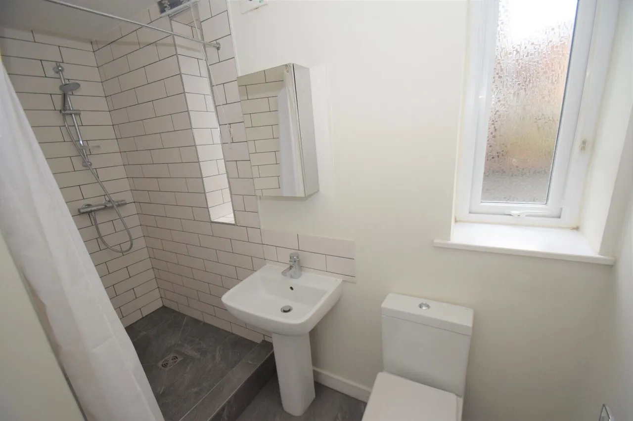White Hart Street, High Wycombe, HP11, photo 5