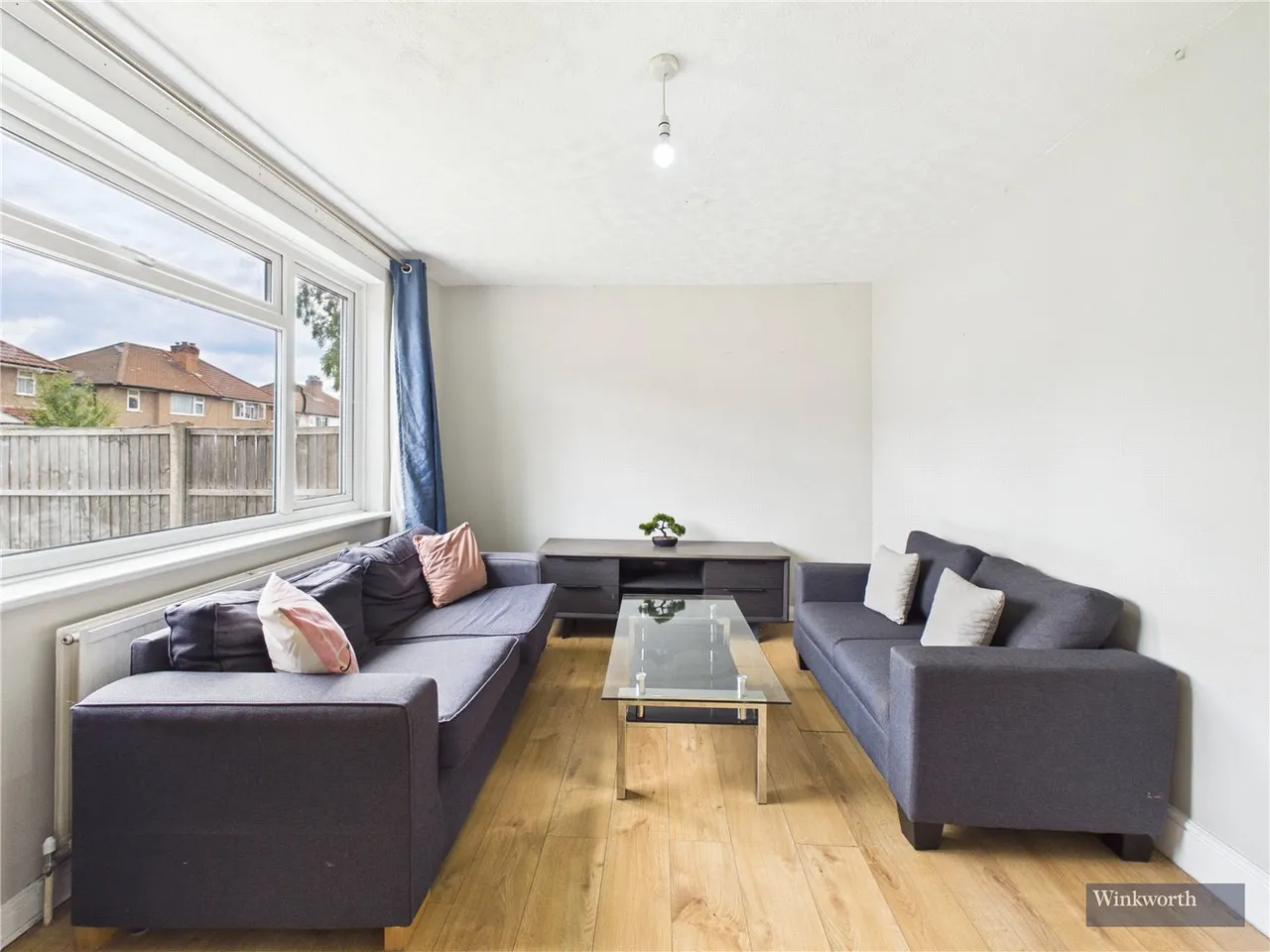 3 bed house for sale — Hampden Road, Harrow, HA3