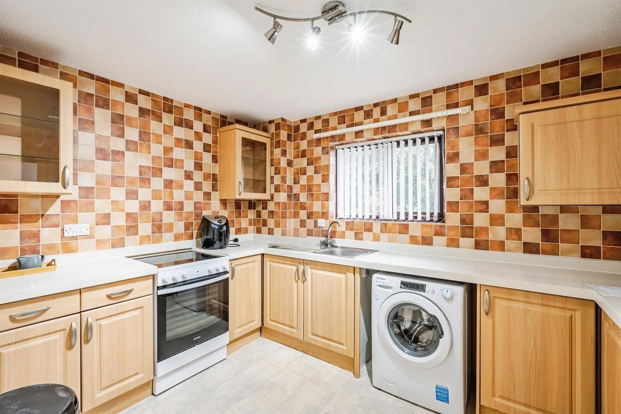 Langney Rise, Eastbourne, photo 4