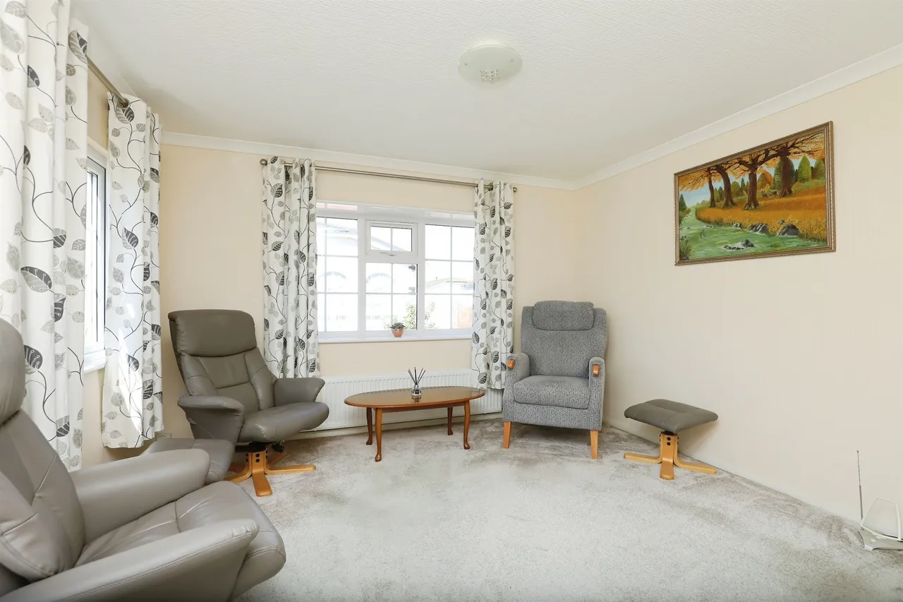 Redhill Park, Watton, Thetford, photo 8