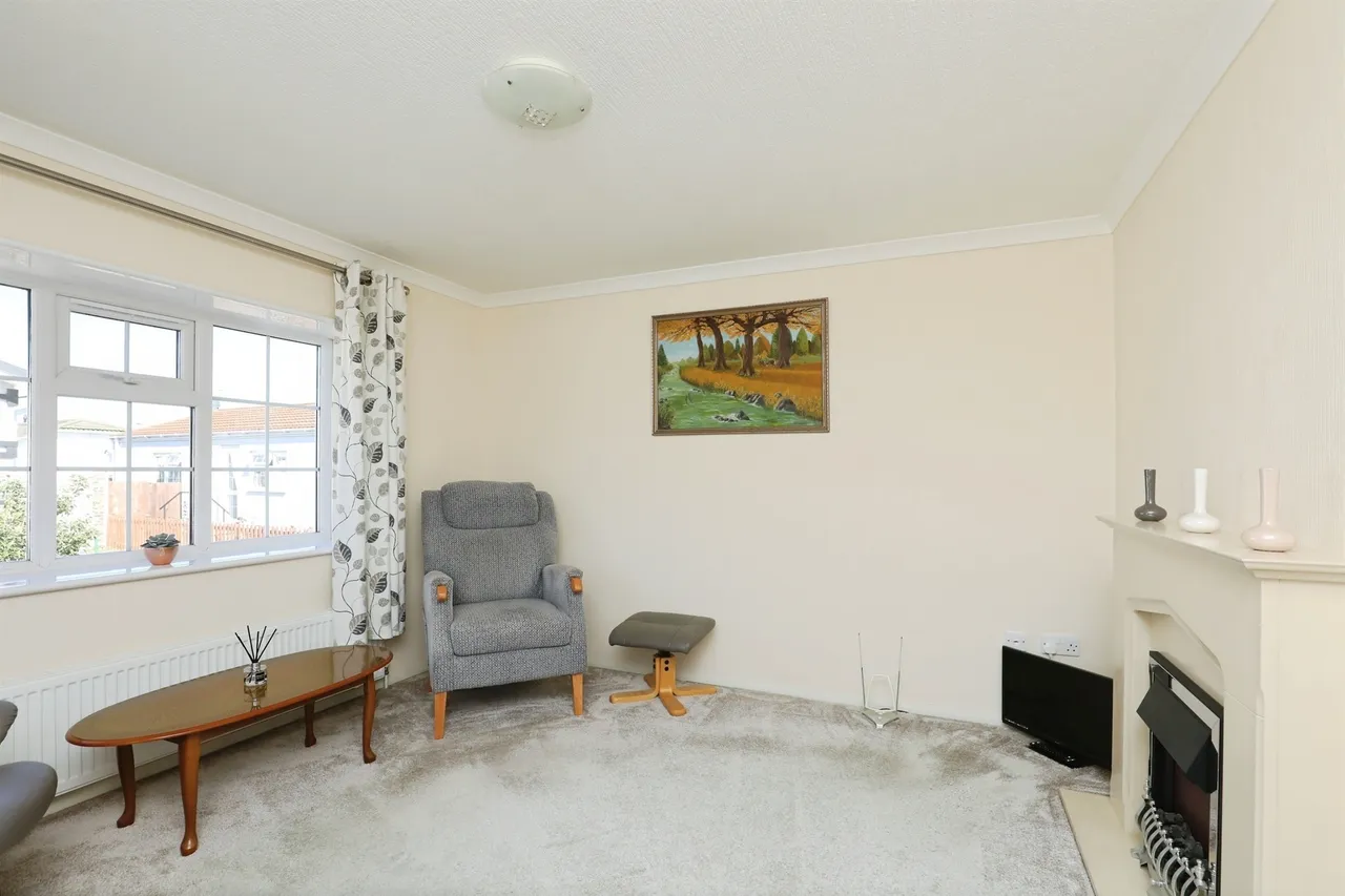Redhill Park, Watton, Thetford, photo 6