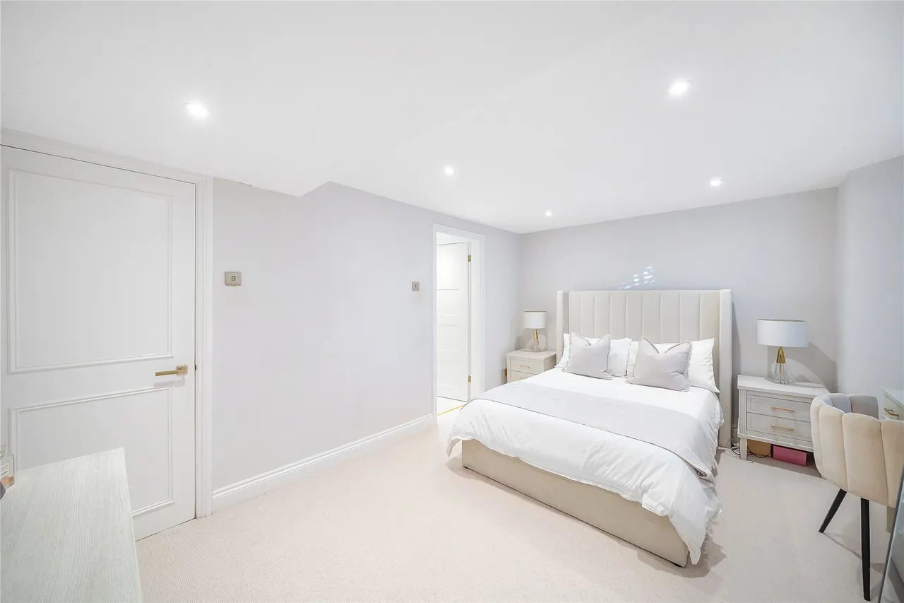 Gironde Road, London, SW6, photo 18