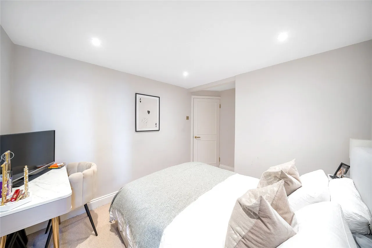 Gironde Road, London, SW6, photo 22