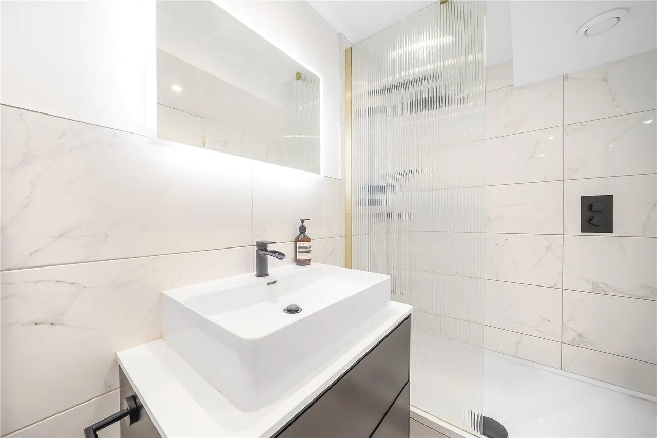 Gironde Road, London, SW6, photo 24