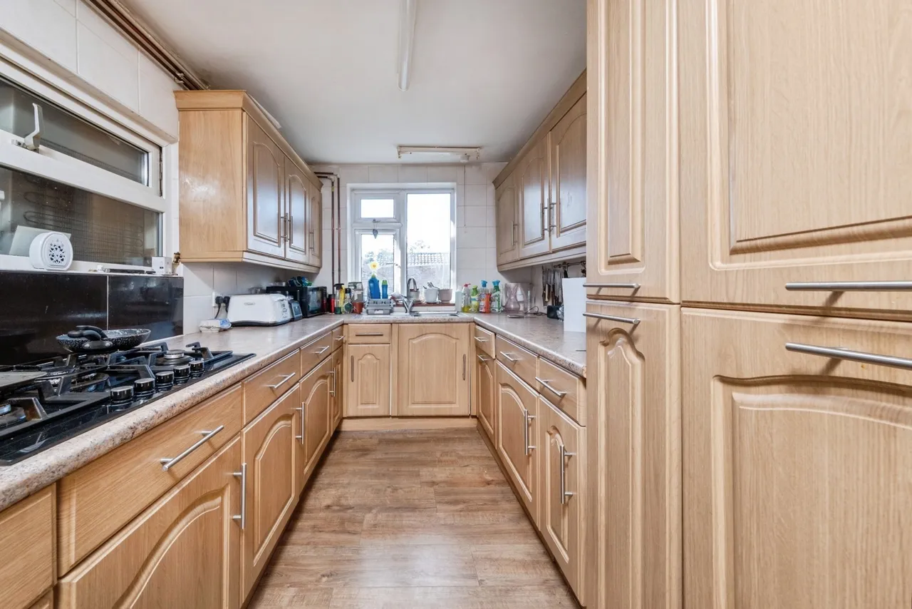 Milton Grove, Bletchley, MK3, photo 12