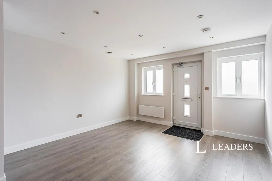 Keymer Road, Burgess Hill, RH15, photo 4