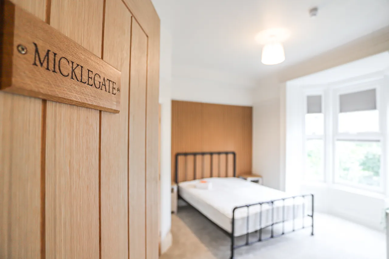 Micklegate, Heslington Road, photo 8