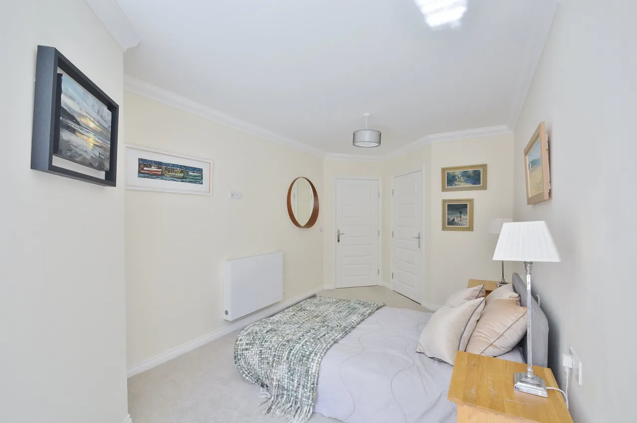 Greyhound Lane, Thame, OX9, photo 7