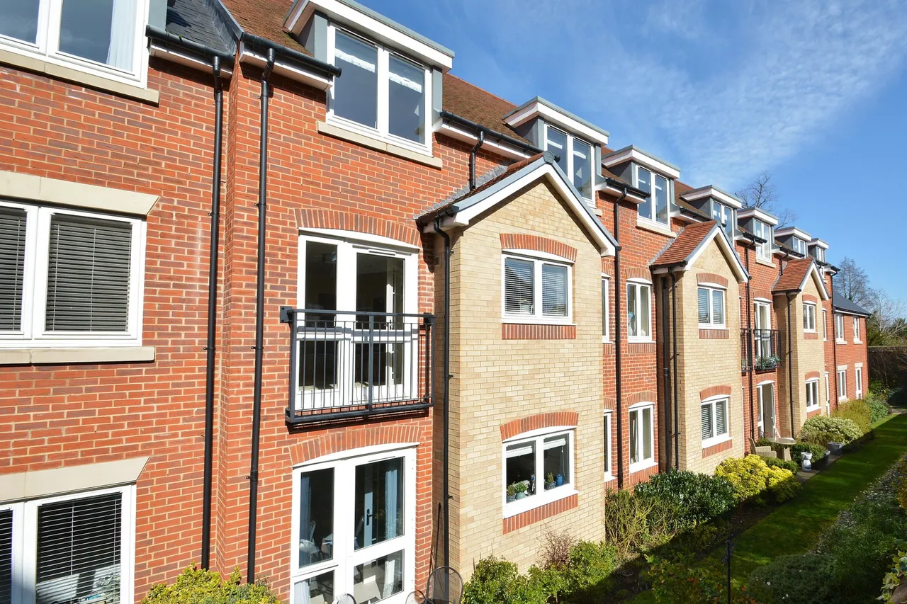 Greyhound Lane, Thame, OX9, photo 11