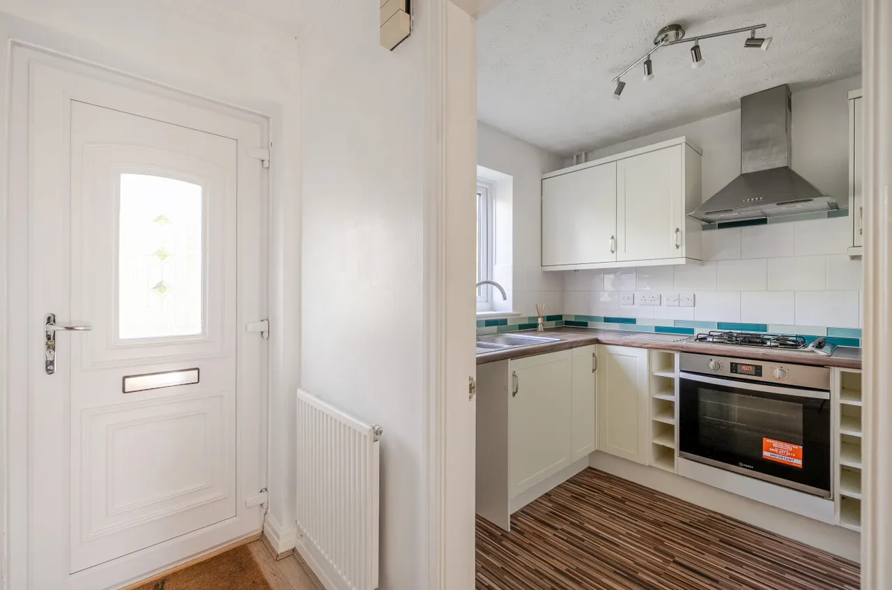 Akester Close, Beverley, HU17, photo 3