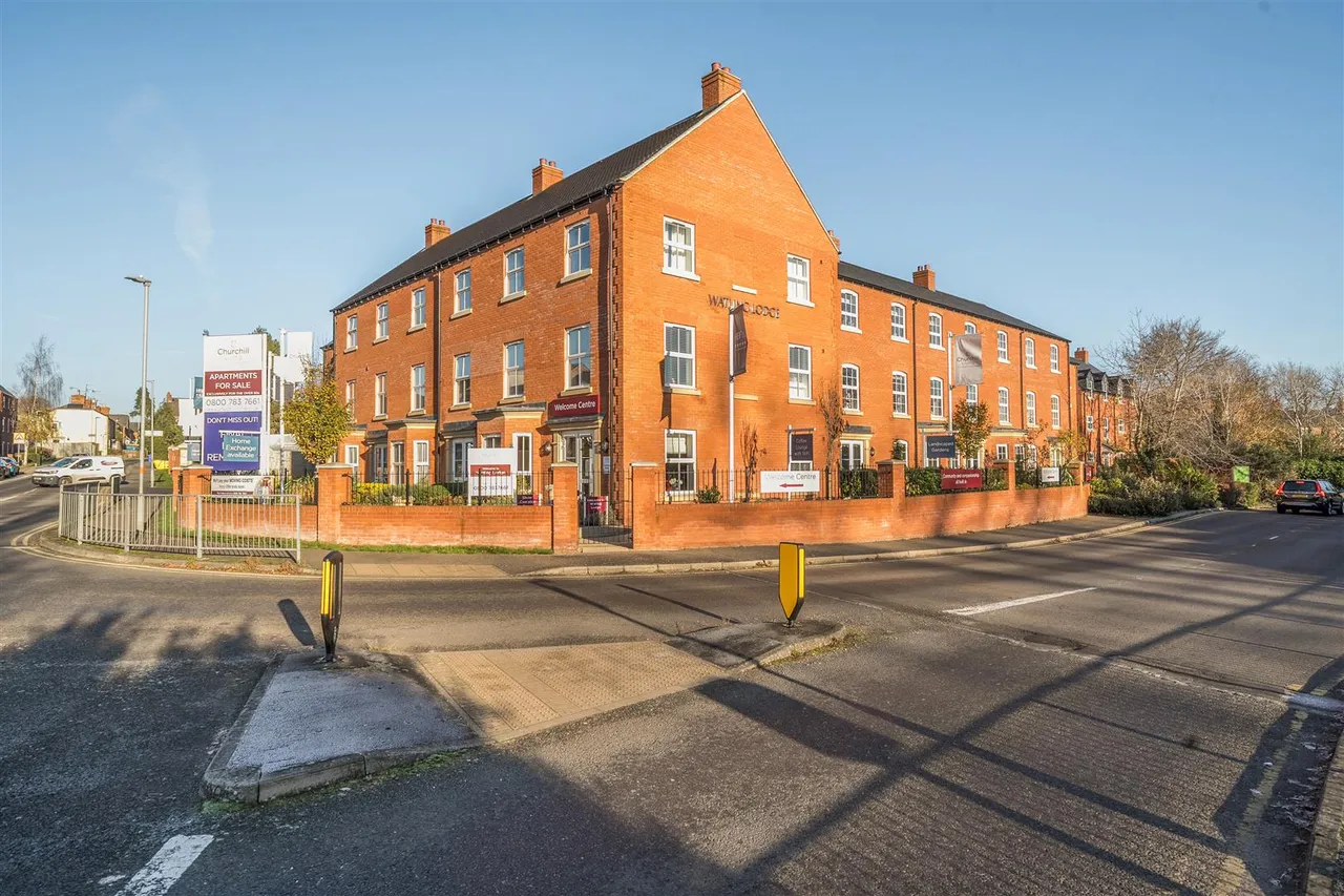 Water Lane, Towcester, NN12, photo 13